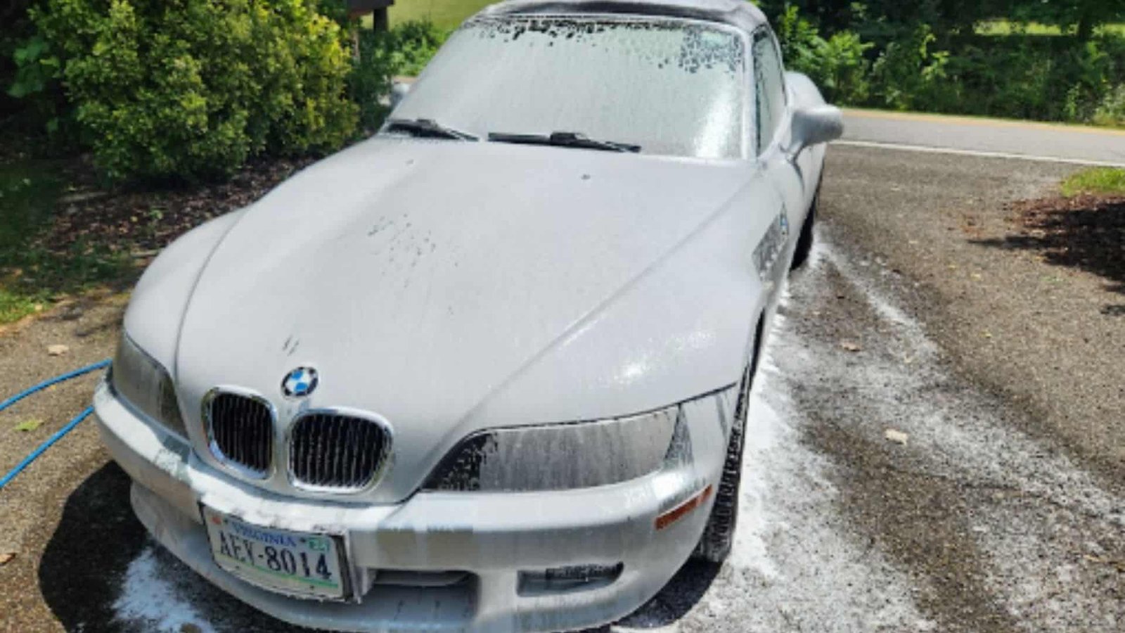 How a Full Service Car Wash Near Me Protects Your Vehicle from Virginia’s Seasonal Weather
